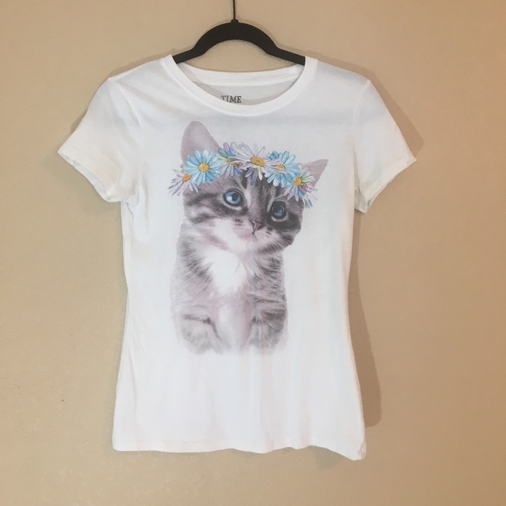 Cute worn white kitten print tee xl shirt girls